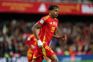 巴萨球员国际比赛日出场时间：孔德210分钟、亚马尔186分钟