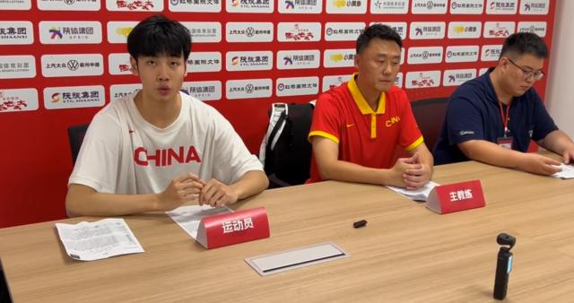 百家乐模拟器-砍下24分+命中关键球！张博源：我不算大心脏球员